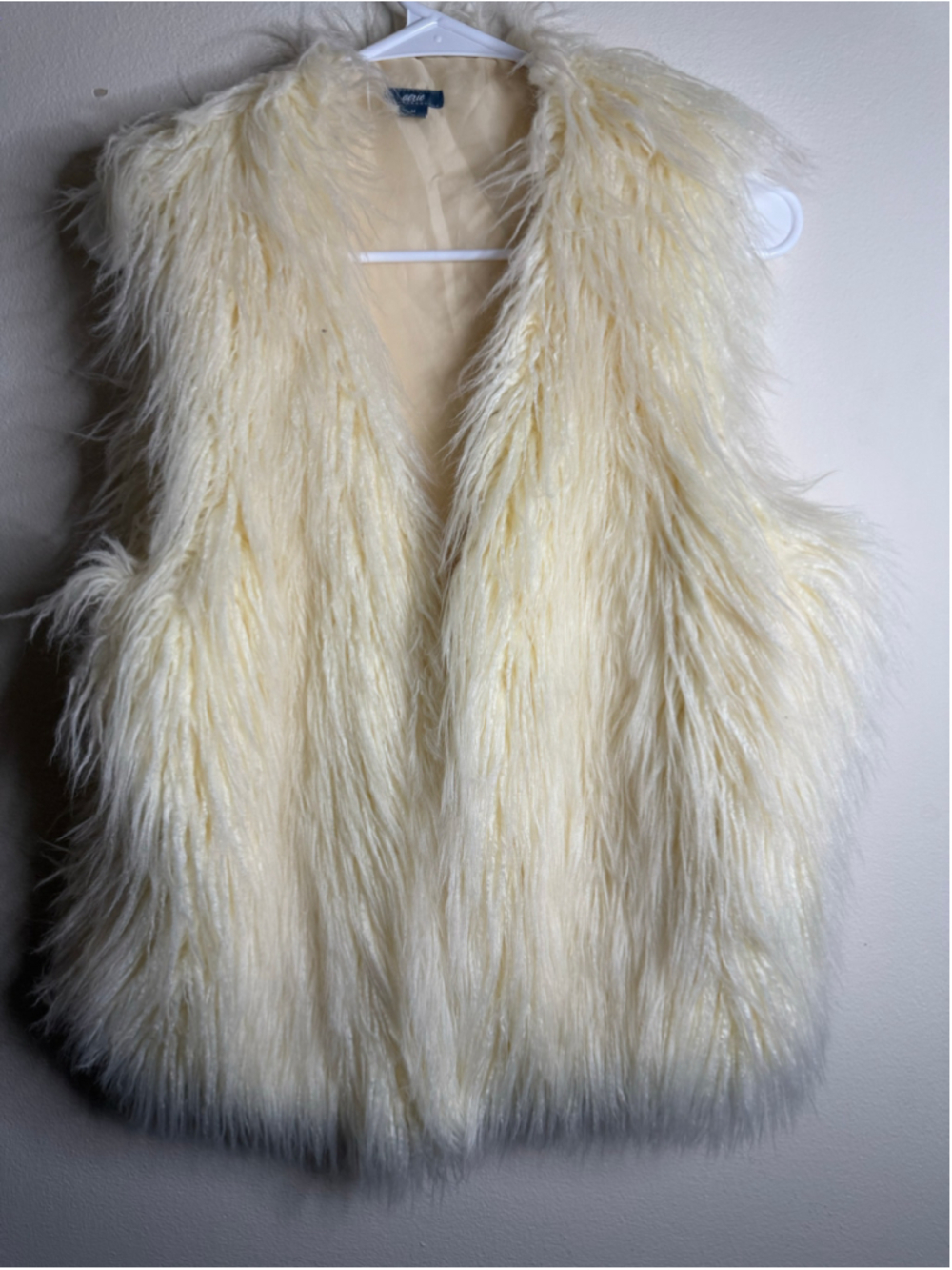 Women's Aerie Faux Fur Vest White Size M